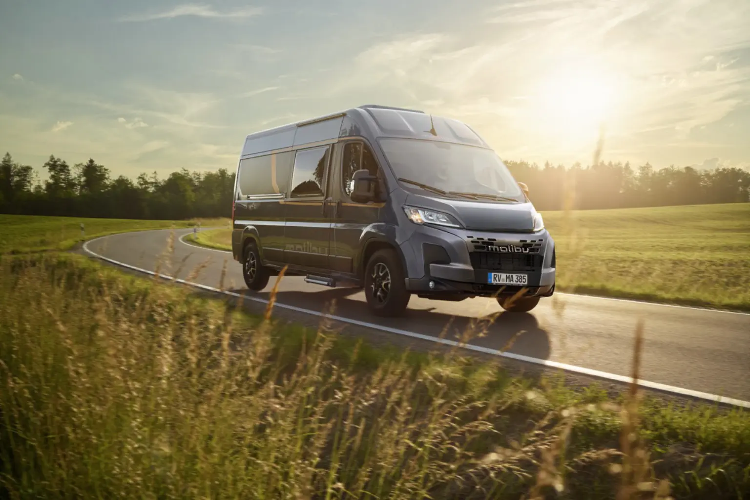 Malibu Compact Camper Van