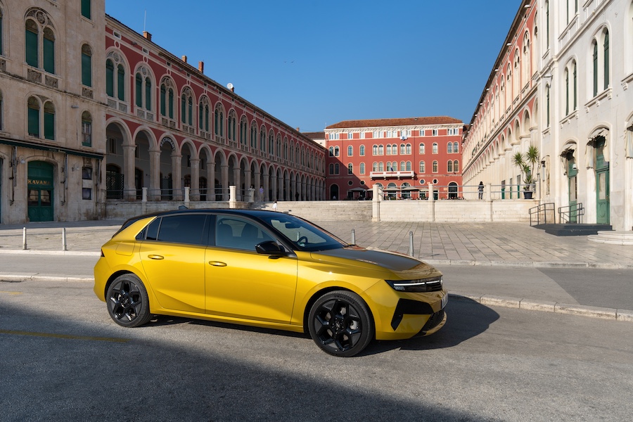 Opel Astra